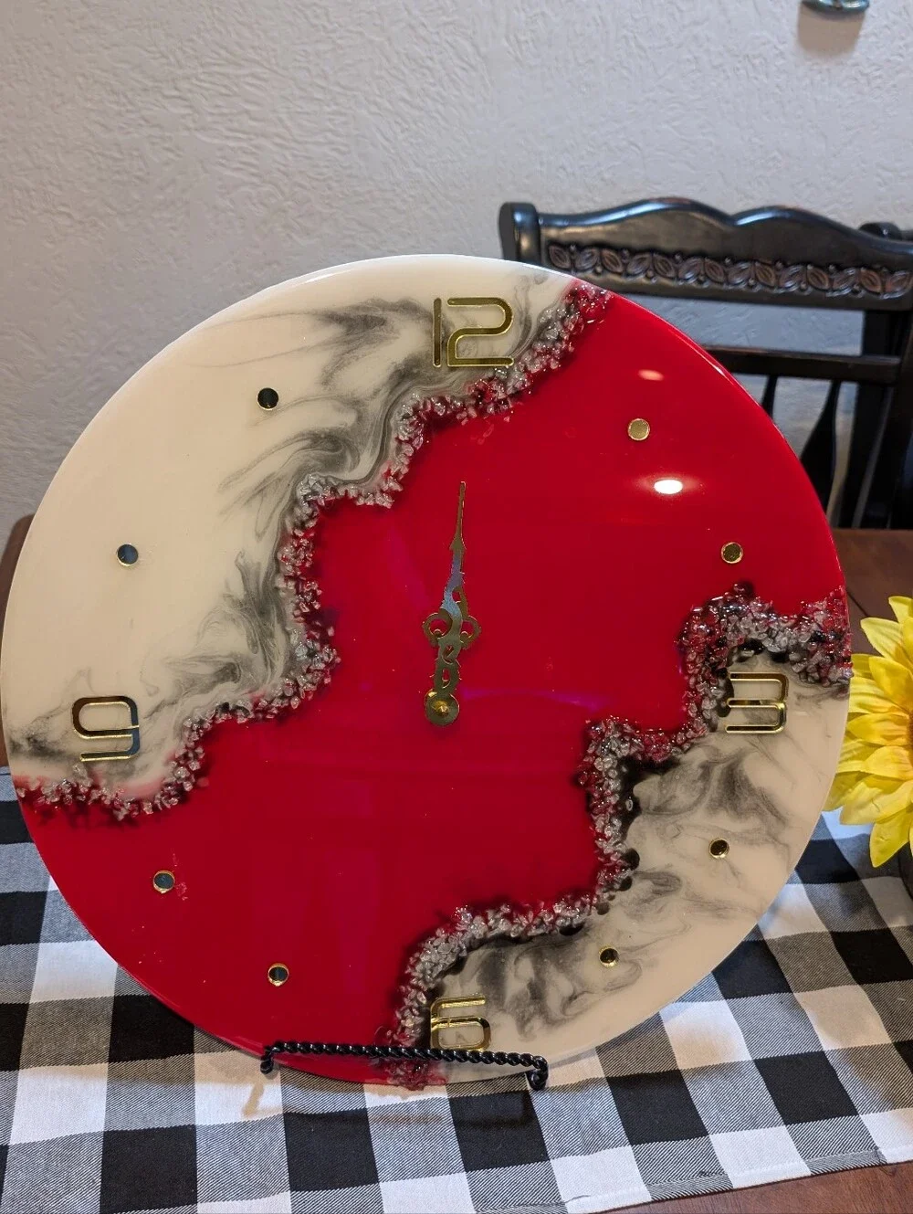 Handcrafted Red and White Resin Wall Clock. 16